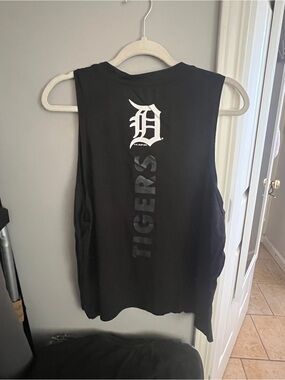 DKNY Detroit Tigers Black Sleeveless Tank Top